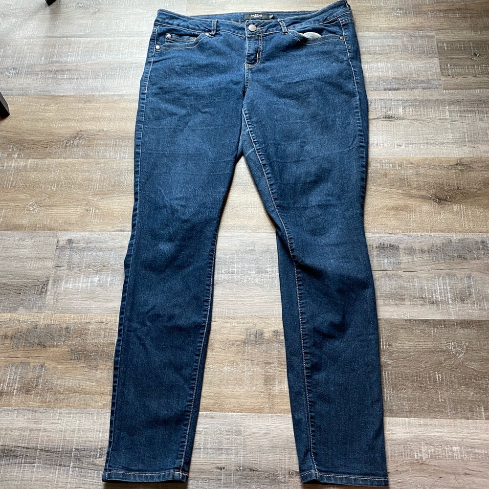 Torrid 16T Skinny jeans